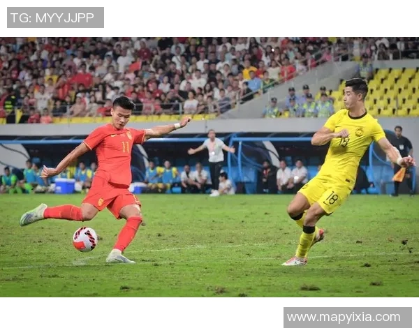 成都足球队在亚运会中的灵活性表现引发热议与期待 成都足球队在亚运会中的灵活性表现引发热议与期待