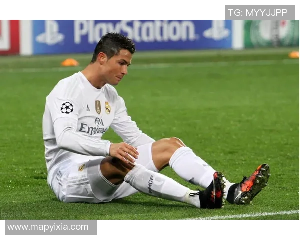 足球明星与其他明星的精彩瞬间壁纸分享与欣赏 足球明星与其他明星的精彩瞬间壁纸分享与欣赏