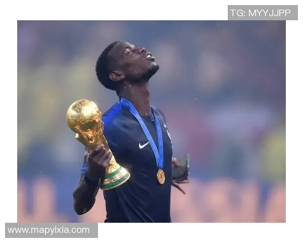 足球明星用闭嘴手势表达情感瞬间的精彩瞬间与背后故事解析 足球明星用闭嘴手势表达情感瞬间的精彩瞬间与背后故事解析